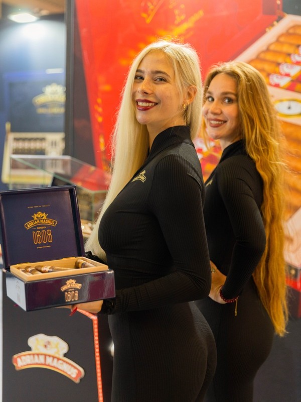 Hostessen Intertabac 2024